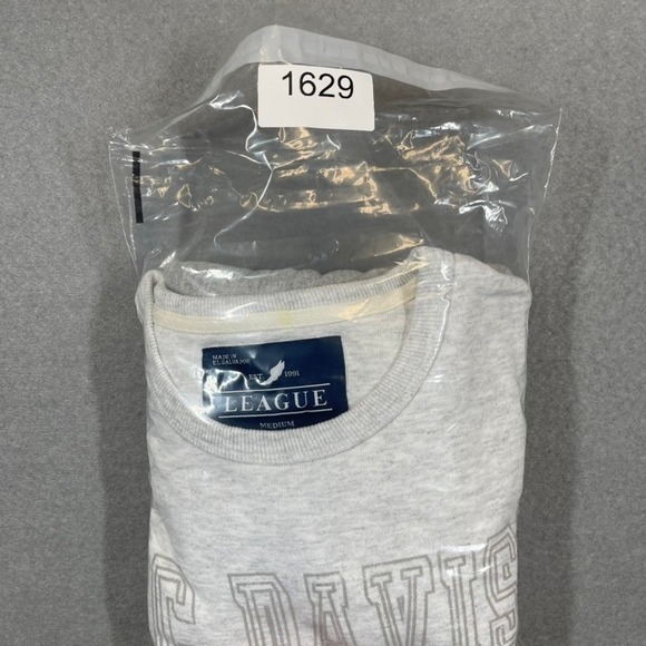UC Davis Sweatshirt Mens Medium Gray Est 1908 Graphic Kangaroo Pocket League - Picture 14 of 14